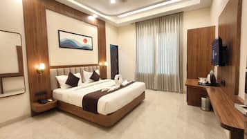 Deluxe Double Room, City View