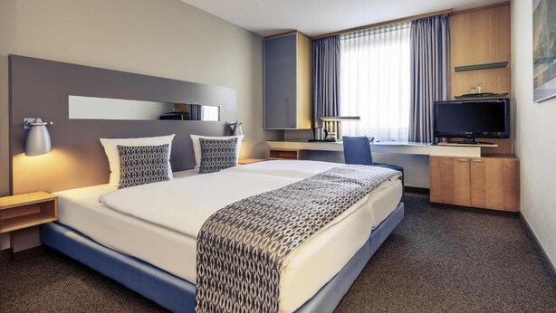 Unclassified image, 1 of 28, button - Sunday Hotel Düsseldorf Twin Double Room (Düsseldorf)