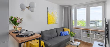 Classic-huoneisto, näköala pihalle | Oleskelualue | Älytelevisio, Netflix, suoratoistopalvelut