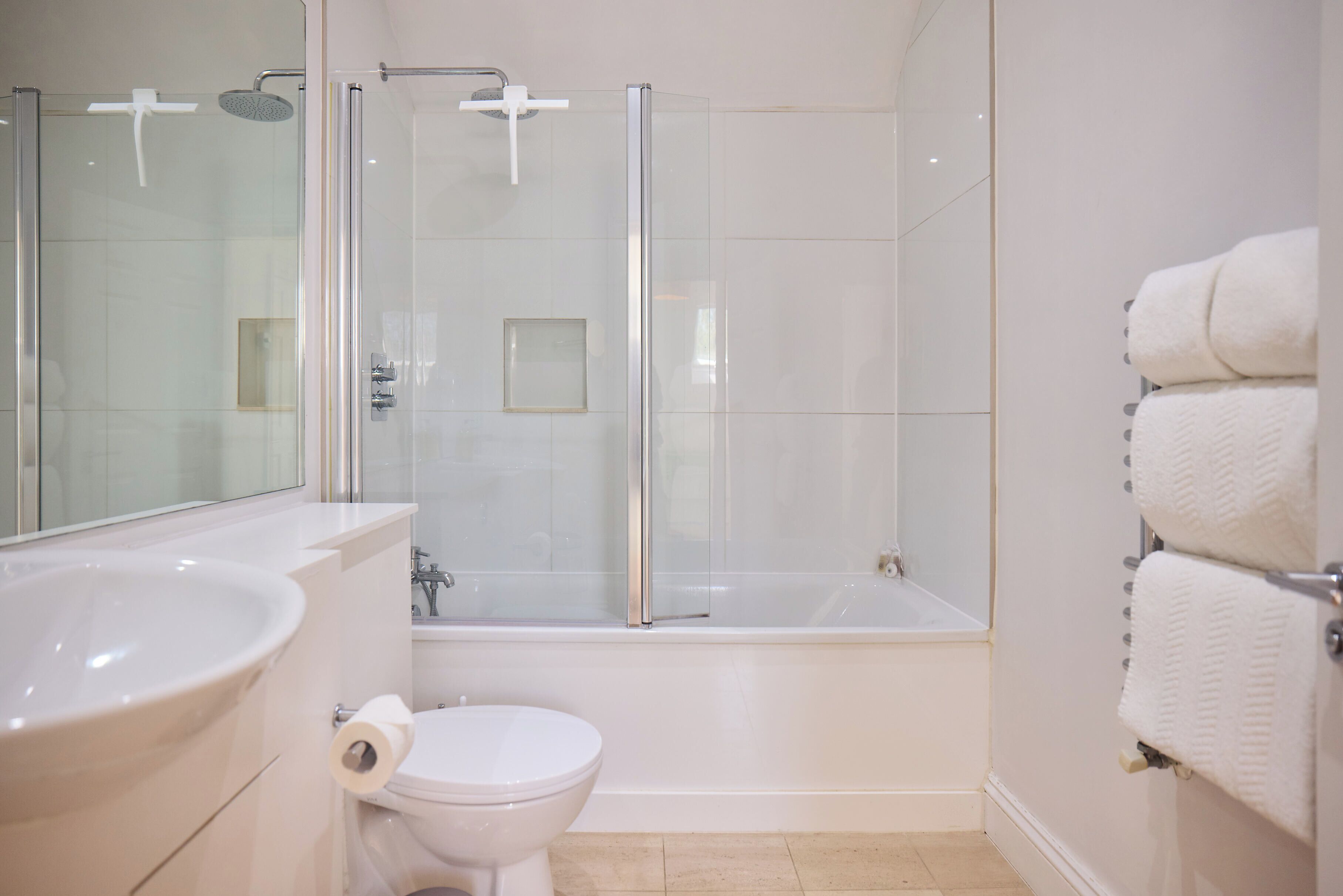 Apartamento, sacada | Banheiro