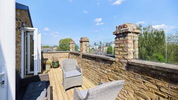 Apartamento, sacada | Terraço/pátio