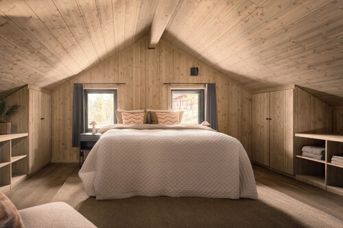 Villa Fossen with sauna and jacuzzi