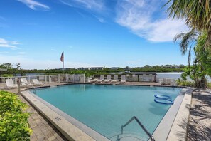 Pool - Updated Townhome | Pool | Game Room | Steps to Beach (Indian Shores)