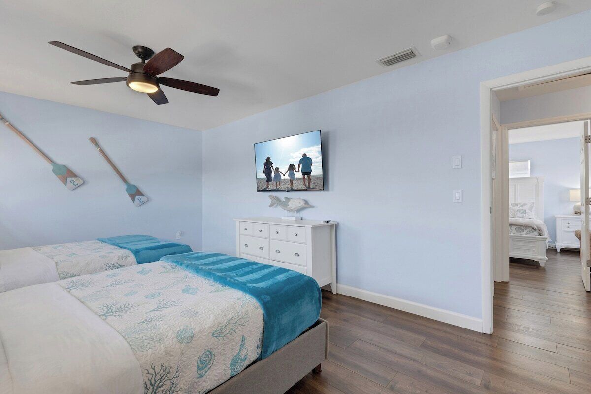 3 habitaciones, tabla de planchar con plancha y wifi gratis 
