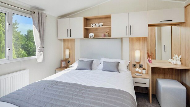 2 bedrooms - Our Silver Caravans are a great base for any family holiday. (Hunters Quay, Argyll)