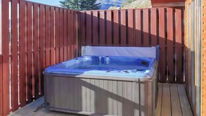 Outdoor spabad