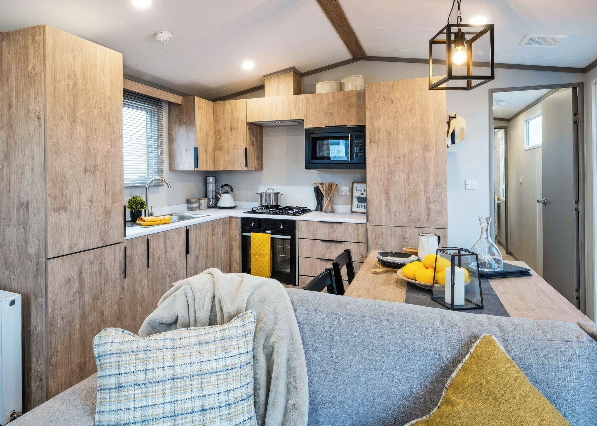 Fridge, oven, stovetop, toaster