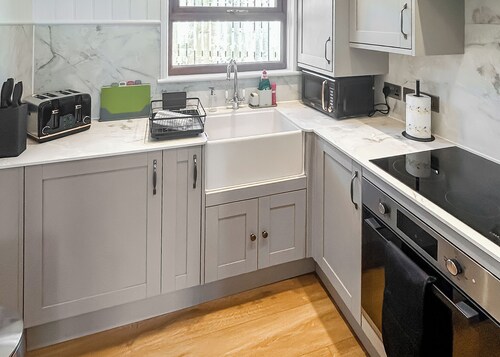 1 bedroom accommodation in Ripponden