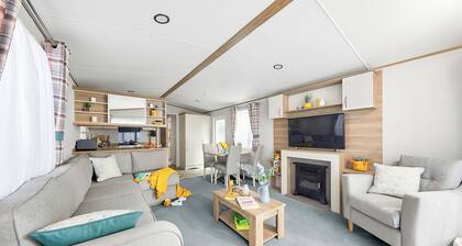 Platinum 3 Pets allowed Sleeps 6