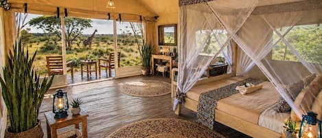 Deluxe Double Room, Garden View | In-room safe, bed sheets