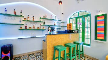 Bar (en la propiedad)