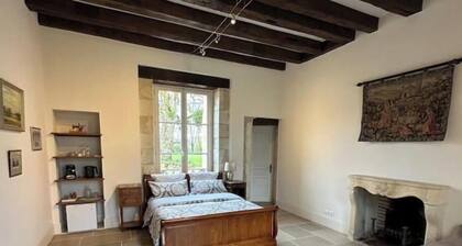 Le Salon at La Brosse Estate â Accessible & Pet-Friendly Countryside Escape