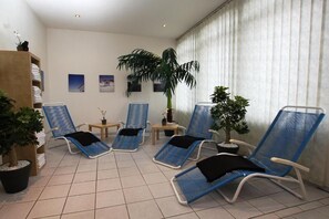 Interior - Sunday Hotel Frankfurt Airport Twin Room (Neu-Isenburg)