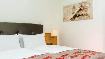 Desk, iron/ironing board, free WiFi, bed sheets