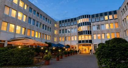 Sunday Hotel Frankfurt Standard Double Room
