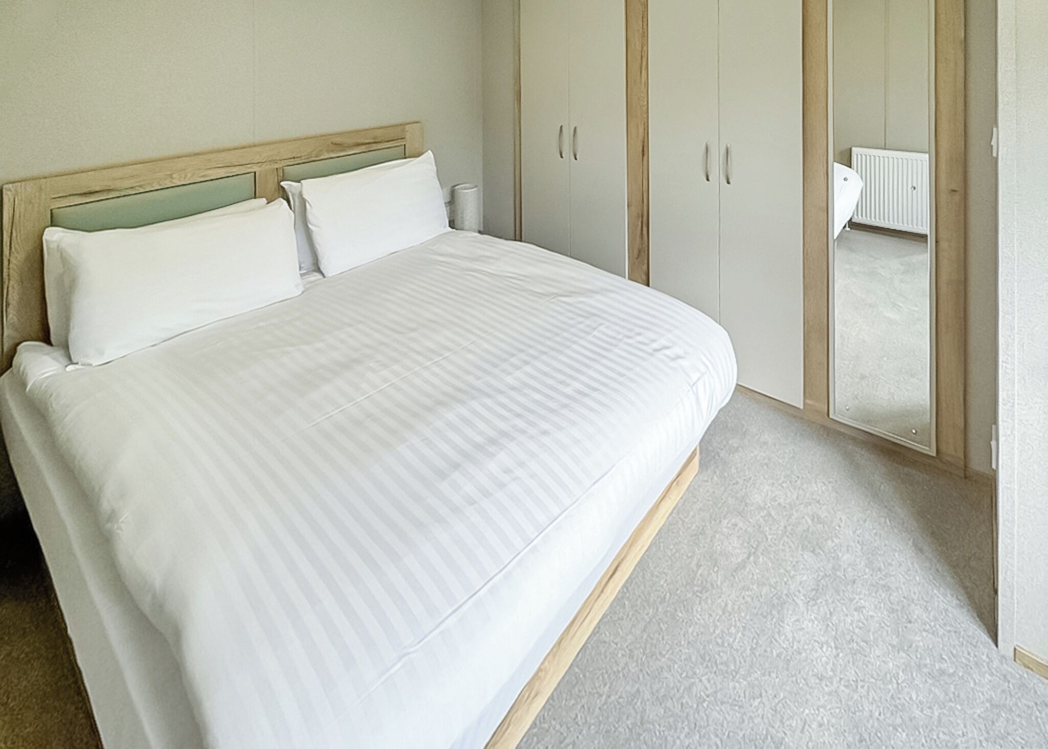 2 bedrooms
