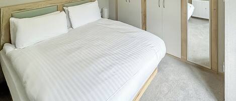 2 bedrooms
