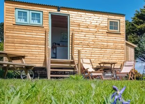 Exterior - 1 bedroom accommodation in Carnmenellis, Nr Falmouth (Carnmenellis, Nr Falmouth)