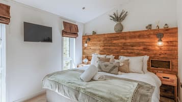 2 bedrooms, WiFi (free)
