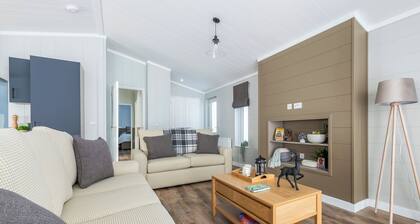 2 bedroom accommodation in Market Bosworth, near Nuneaton