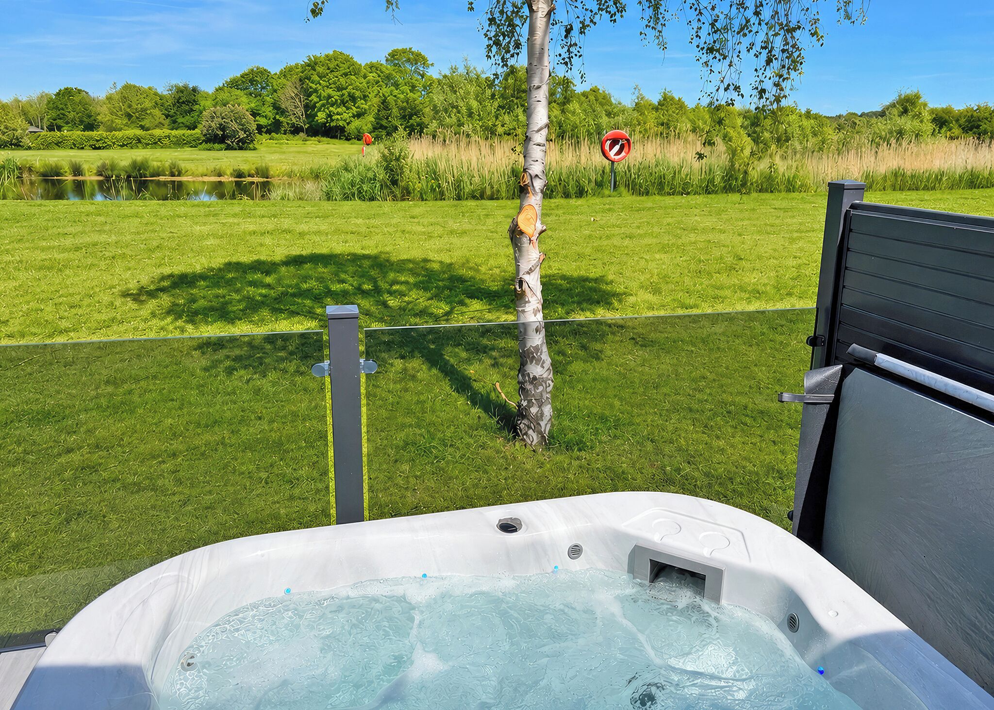 Bain à remous extérieur