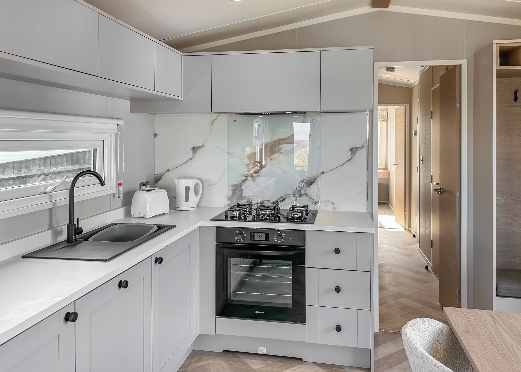 Fridge, oven, stovetop, toaster