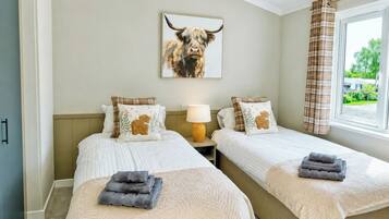 2 bedrooms