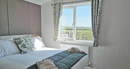 2 bedroom accommodation in Earl Shilton