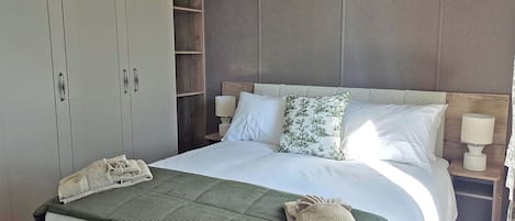 2 bedrooms