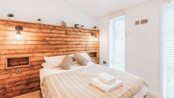3 bedrooms