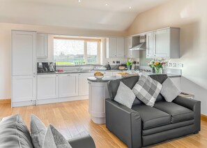 Interior - 2 bedroom accommodation in Isle Of Anglesey (Isle Of Anglesey)