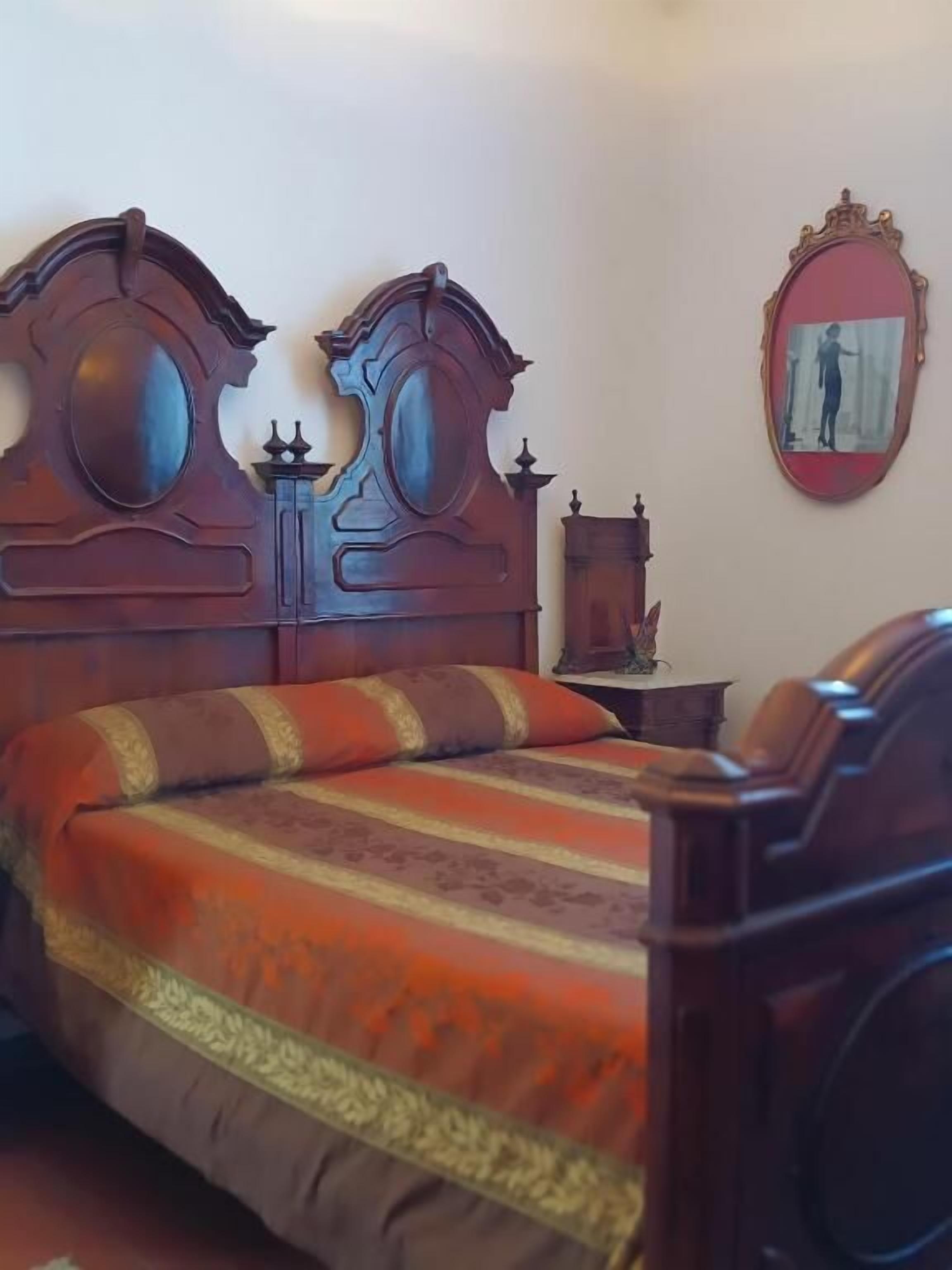 Caja de seguridad en la habitación, wifi gratis y ropa de cama 
