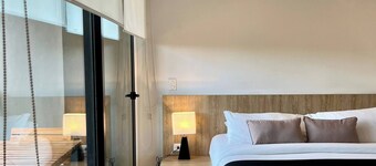 Fully equipped suite near JMC airport