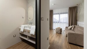 Interior - Sunday Residence and SPA Split One-Bedroom Suite (Split)