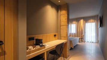 Premium Apartment, Garden View | Interior