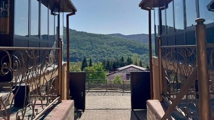 Guest House Mountine Paradise