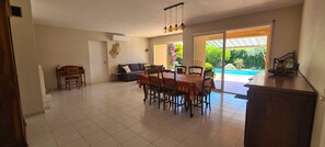 Dining - St Cyprien Sumptuous villa with pool (Saint-Cyprien)
