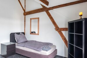 7 bedrooms, WiFi, bed sheets - Apartment 'Unterkunft Fischerbrücke' with Mountain View and Wi-Fi (Wolfenbüttel)