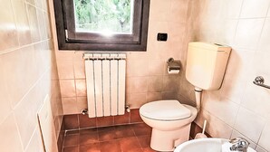 Nicht klassifiziertes Bild, 2 von 10, Schaltfläche