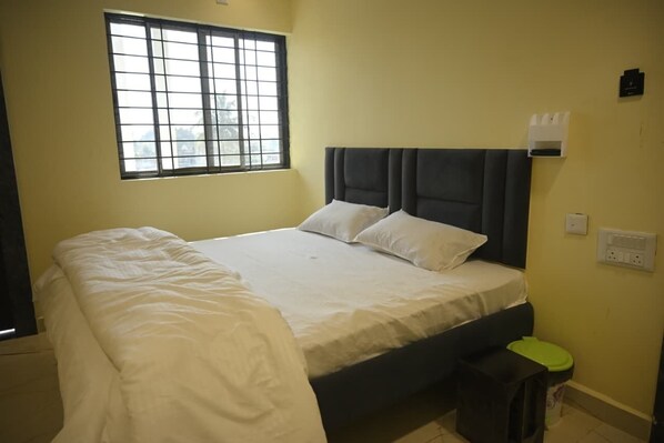 Deluxe Room | Free WiFi - Hotel Nemi Residency (Jagdalpur)