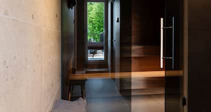 Luxury-3-bedroom Apartment with Private Rooftop Terrace, Sauna,Hot Tub in Pärnu