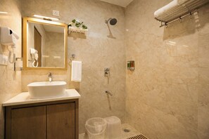 Premium Double Room, River View | Bathroom - The Neeraj Ganga Paradise (Rishikesh)