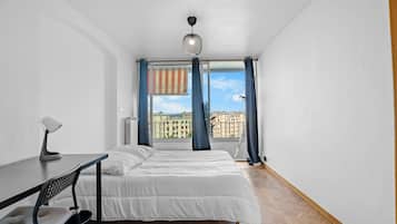 WiFi, bed sheets