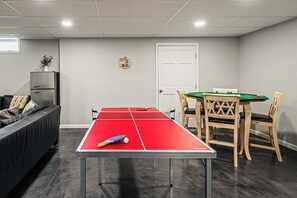 Spielezimmer