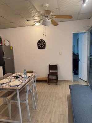 Departamento, vista a la playa | Restaurantes