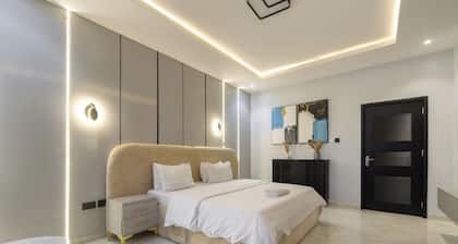 City Nest Apartment