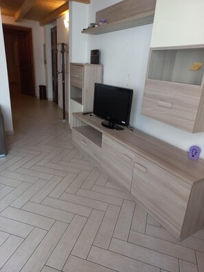 Interior - Cozy 'Livorno Apartment' with Wi-Fi and Air Conditioning (Livorno)
