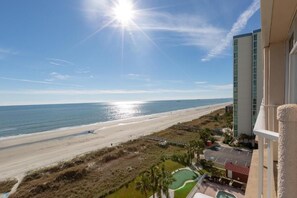 Property grounds - Cozy 2-bedroom apartment in tranquil North Myrtle Beach with AC maritime (North Myrtle Beach)
