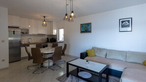 TV - Apartman Jelinic 2 by Villas Guide (Klek)
