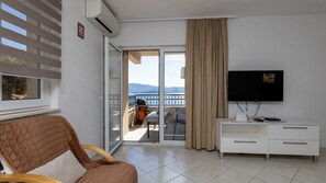TV - Apartman Jelinic 2 by Villas Guide (Klek)